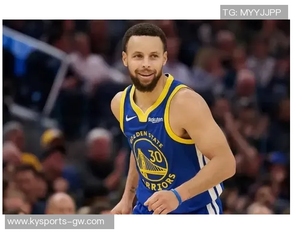 库里称赞克莱是球队重要资产因为他能有效防守对手最佳外线球员